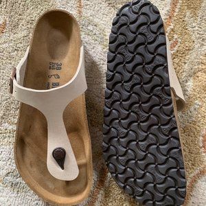 Women's Gizeh Birko-Flor Pearlized Cream Colored Metallic Birkenstock Sandals